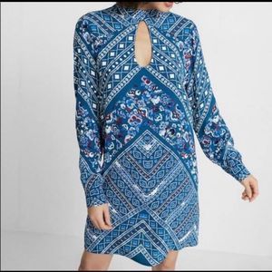 Express cobalt blue floral print key hole long sleeve dress size S